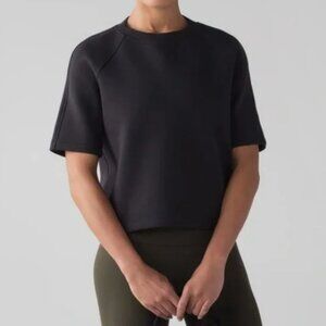 Lululemon NTS Crop Sz 4 Black Short Sleeve sweatshirt Top Spacer Construction